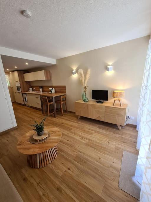 Appartement Au Calme Dans Residence Avec Piscine Boersch Экстерьер фото