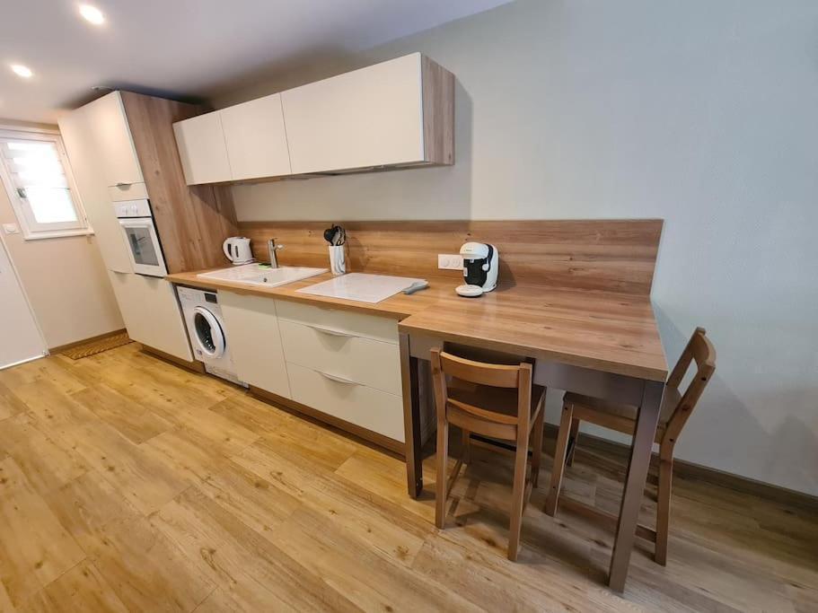 Appartement Au Calme Dans Residence Avec Piscine Boersch Экстерьер фото