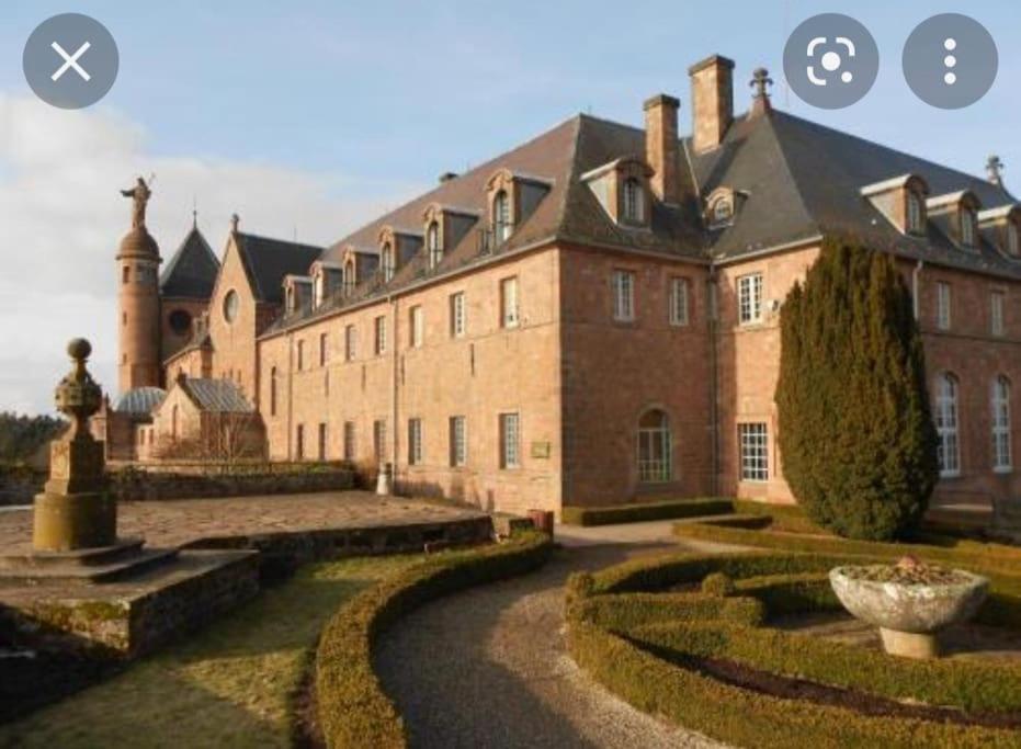 Appartement Au Calme Dans Residence Avec Piscine Boersch Экстерьер фото