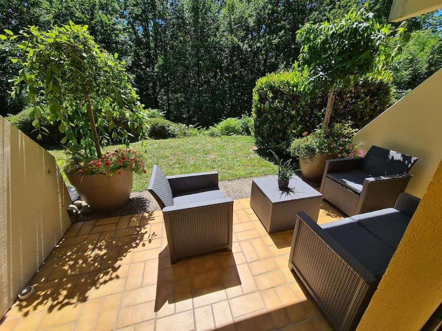 Appartement Au Calme Dans Residence Avec Piscine Boersch Экстерьер фото